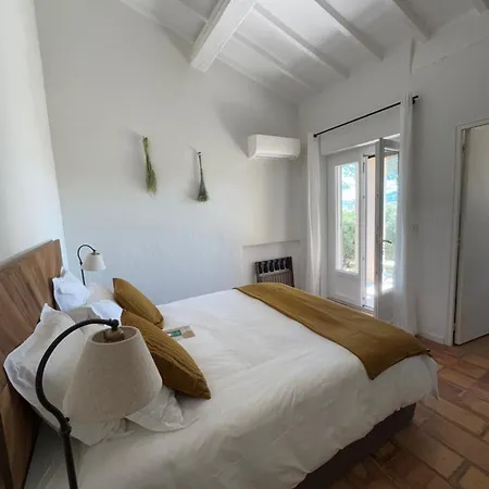 La Cle Des Champs, Boutique Hotel & Spa - Le Mas De Garrigon Roussillon (Vaucluse)