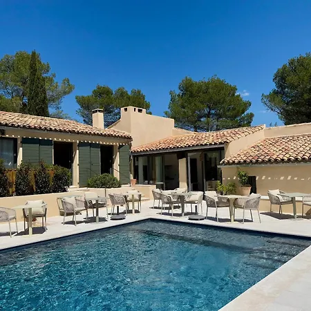 La Cle Des Champs, Boutique Hotel & Spa - Le Mas De Garrigon Hotel 3*